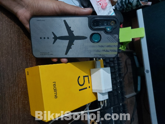 Realme 5i
